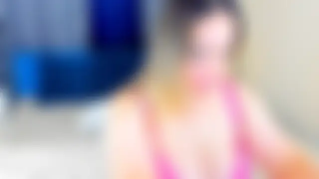 JuicyMillena Adlı Modelin Web Kamerası Şovu