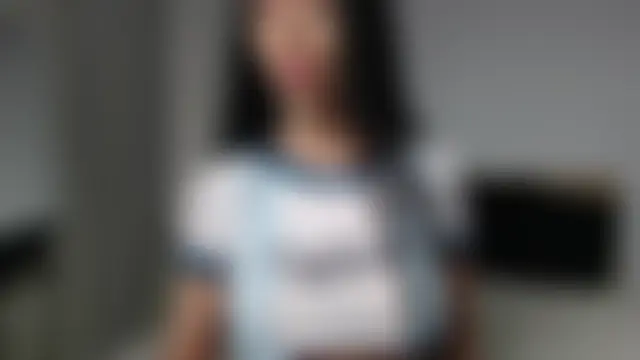 Layla23a 在線直播表演