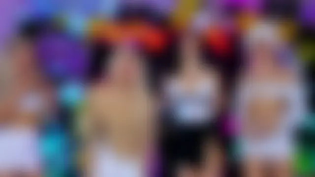 Queens_Wonders_Blonders – webcam-show