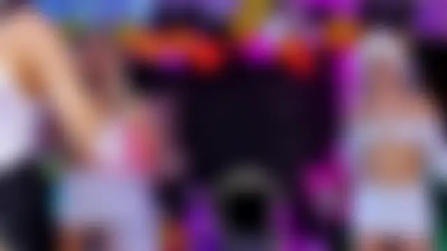 Queens_Wonders_Blonders ওয়েবক্যাম শো