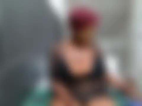 BustieMandy Live XXX-chat