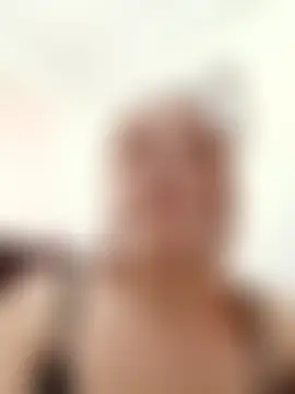 Samyra_Biker12's Webcam Show