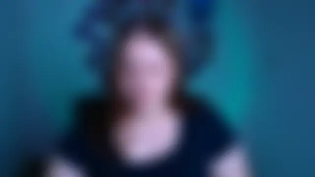 Kitty_Mia_Kitty Adlı Modelin Canlı XXX Sohbeti