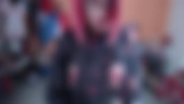 Онлайн чат XXX MissMiia2