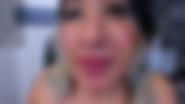 miss_danika – Naživo chatovacia miestnosť