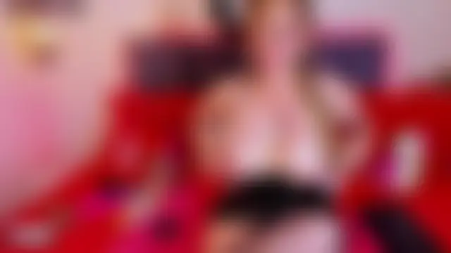 Ashley_Beenson Show in webcam