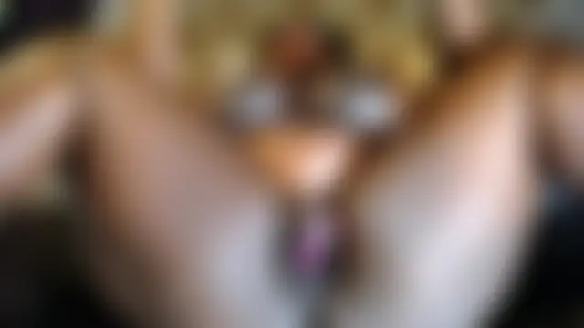 KARATIBBY_COX Chat Room in diretta