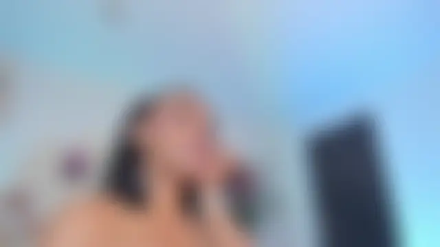 YariRose Chat XXX live