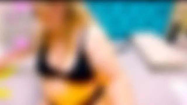 Nayla_Garner – Naživo chatovacia miestnosť