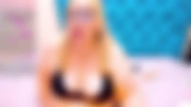 Nayla_Garner Adlı Modelin Web Kamerası Şovu