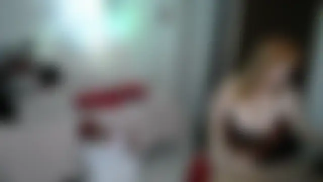 vanessalat: διαδικτυακό σόου στην κάμερα