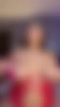 Pokazy przed kamerką – AdelleCruzze