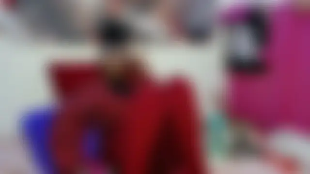 Moreish-06 élő XXX-chatje