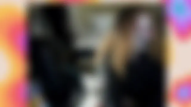 inyourcloset69 élő chatszobája