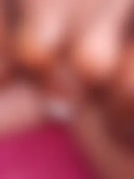 ndivhuwomuleya Live chatroom