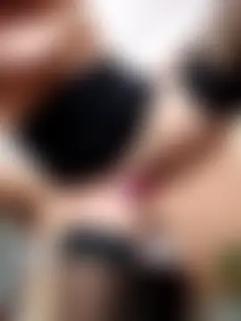 Seks show uživo modela BLONDKICIA1 na kameri