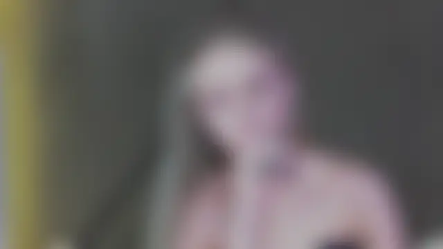 Show modela MarilynNova na web-kameri