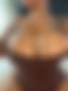 Chatroom XXX en direct de MILL204