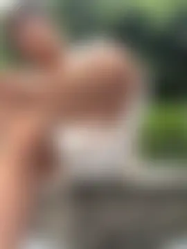 Naughty___asian 在線直播表演