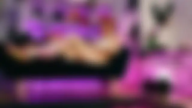 Ella__Kross Show in webcam