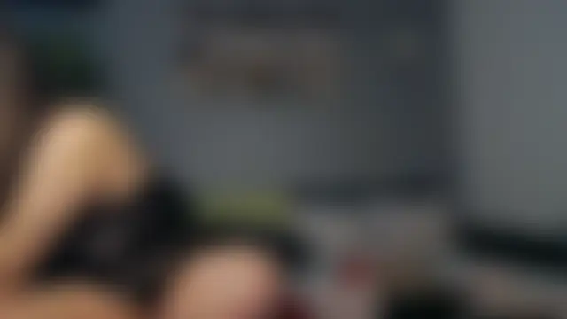 AnniieeAnn: δωμάτιο απευθείας συνομιλίας