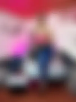 keila_j élő chatszobája