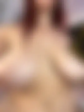 غرفة دردشة EmmaaCastro المباشرة