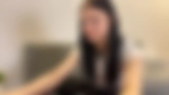 meowchaa élő XXX-chatje