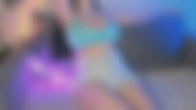 ReinaKousaka Webcam Show