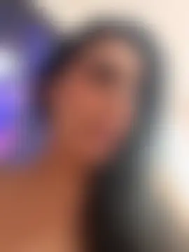 valecruz903 élő chatszobája