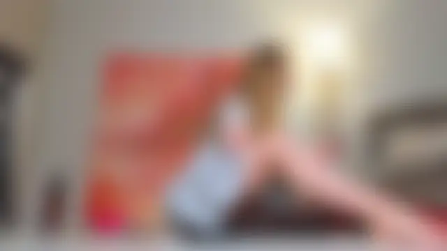 Tasha_Miu élő chatszobája