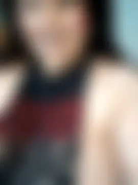 ItsNaiixa élő chatszobája