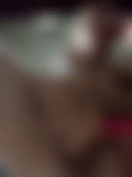 FrozenWaffle élő chatszobája