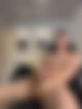 AdrianRinaldi 网络视讯表演