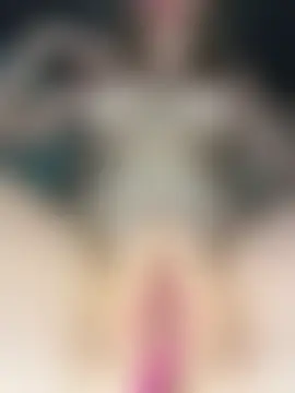 AvaGlowy Webcam show