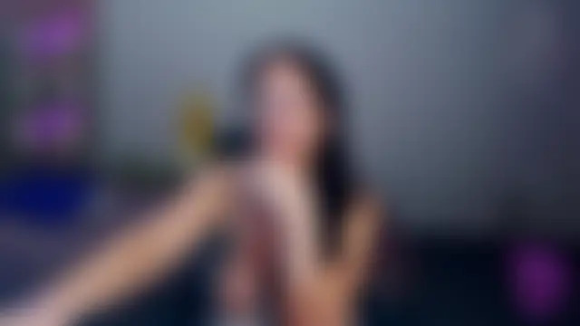 Celine_Faer1 লাইভ চ্যাট রুম