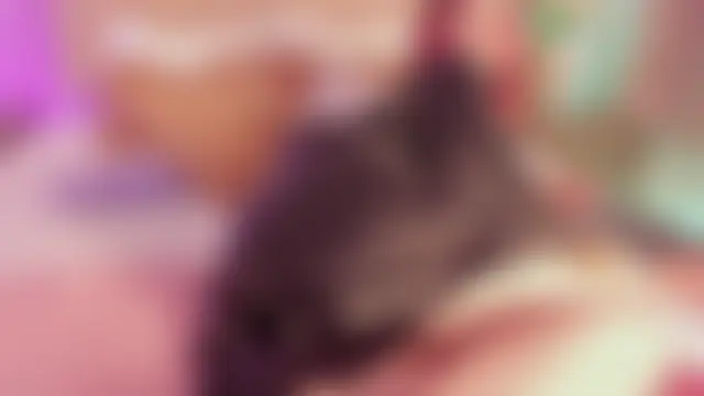 Victoria_Beaumont Adlı Modelin Canlı Sohbet Odası