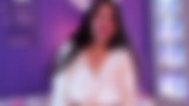 zoe_henderson লাইভ চ্যাট রুম