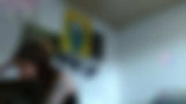 ZoeBakers_ লাইভ চ্যাট রুম