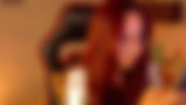 samantha_tattu élő chatszobája