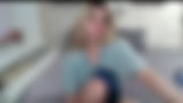 AleksandraFloresのライブXXXチャット