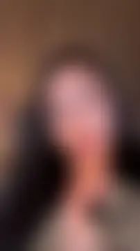 Sala de chat ao vivo de Roxanne_08