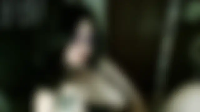 Aoidandelion Adlı Modelin Canlı Sohbet Odası