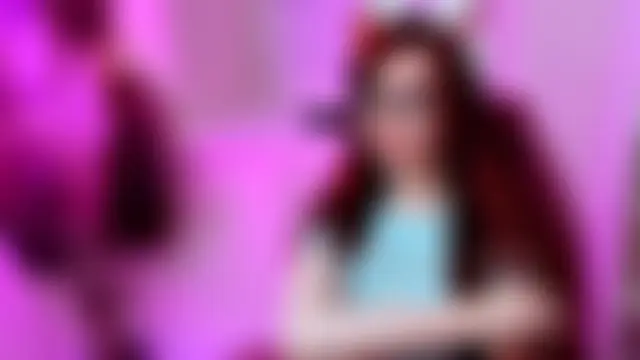 CarolGiggly Adlı Modelin Canlı XXX Sohbeti