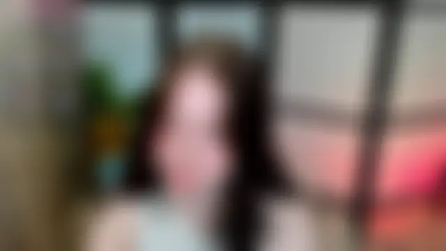 Elisabeth_Binder 现场XXX聊天