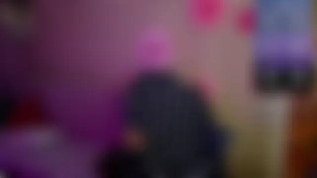 GoldieHoshie – live chatrum