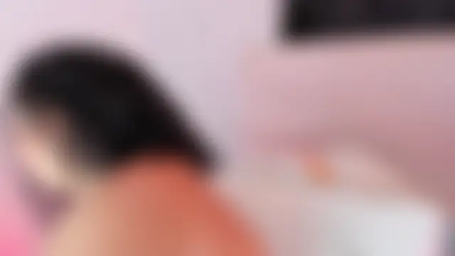 Reginavegaa 现场聊天室