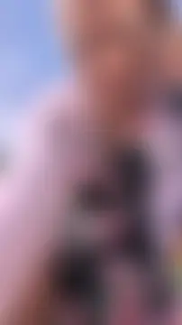 Chatroom XXX en direct de Risky_girl23_