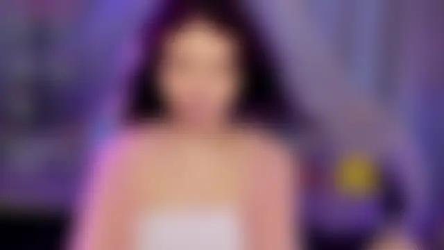 Pokazy przed kamerką – EmilyChaves