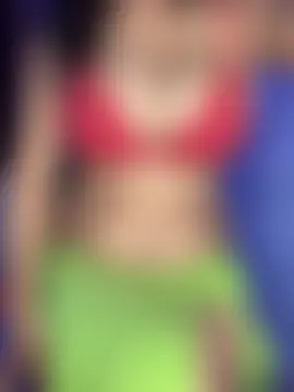 Ms_Divya élő chatszobája